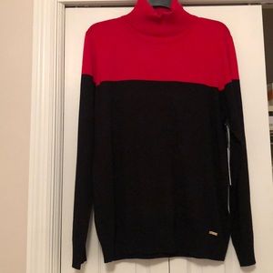 Women’s Colvin Klein sweater
